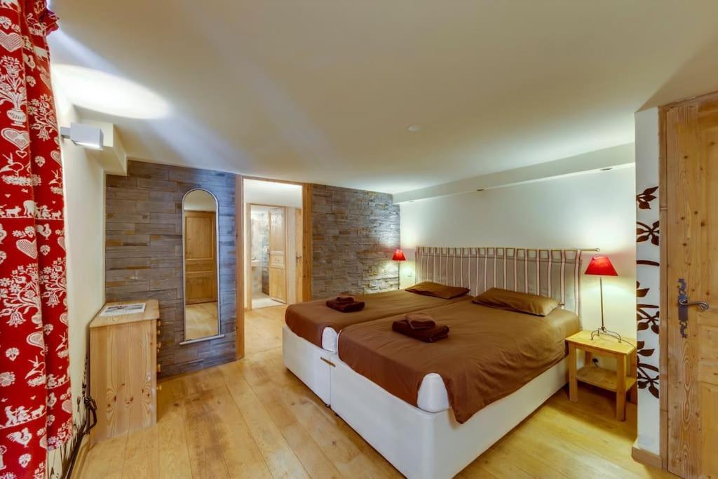 Premiere Neige Chalet Le Fornet